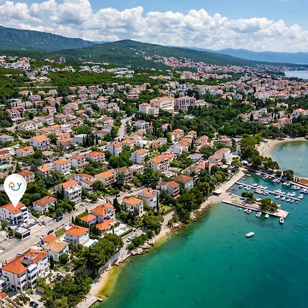 Apartmán Spacious Pool - Happy