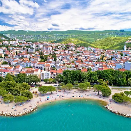 Apartmán Spacious Pool - Happy