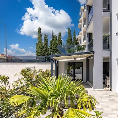 Apartament Spacious Pool - Happy Crikvenica